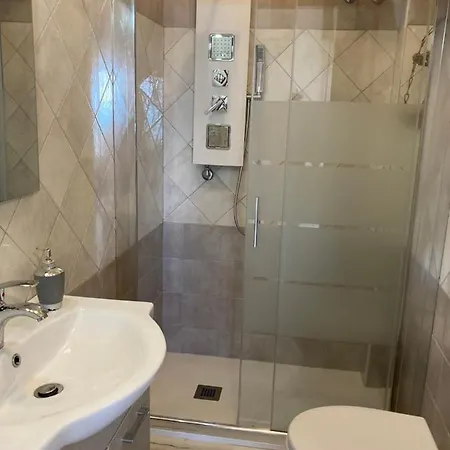 بيت للعطل Noemi House *