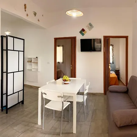 Holiday home Noemi Agnone Bagni